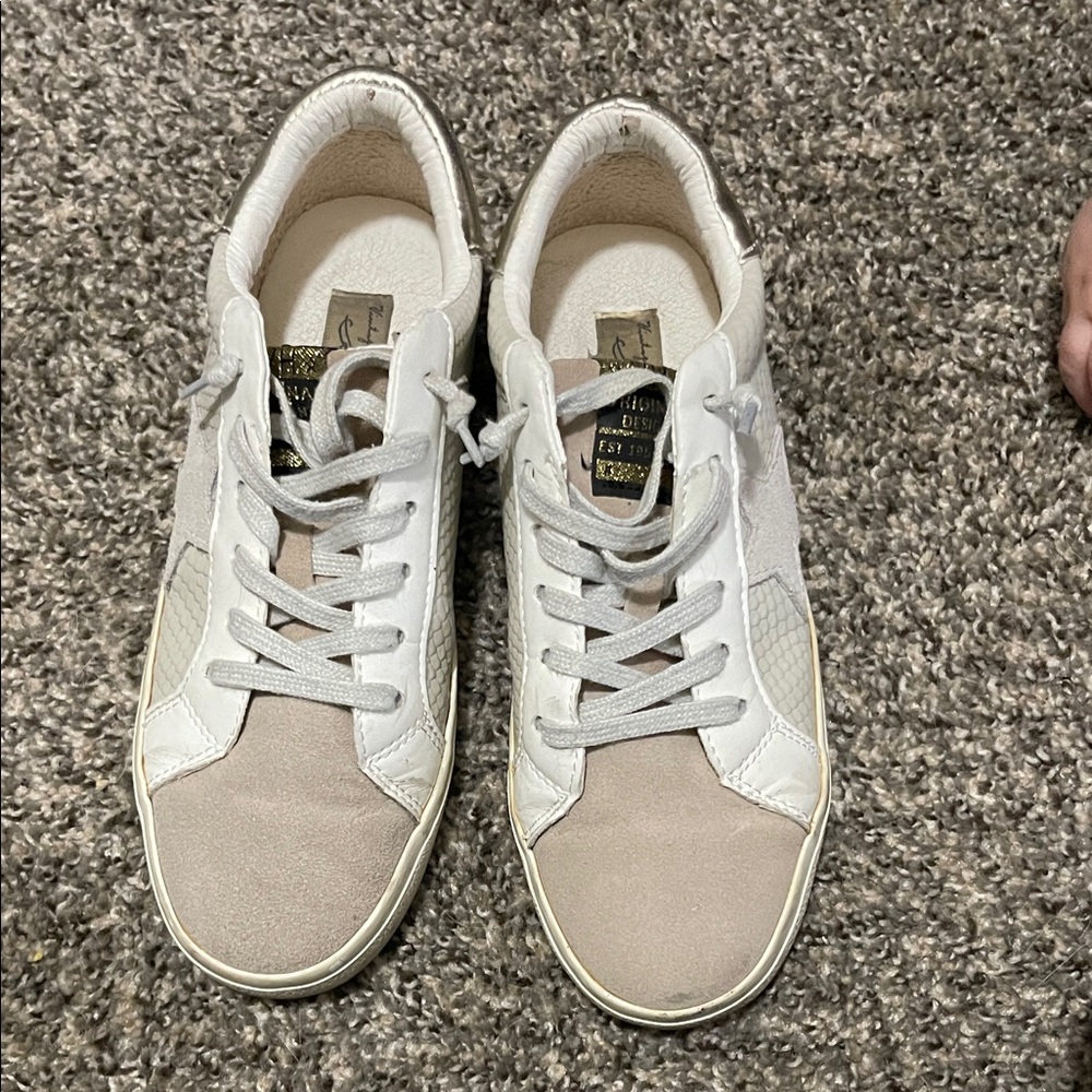 Vintage Havana White and Tan Sneakers